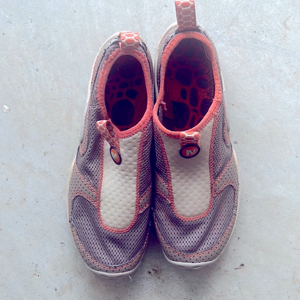Merrell Continuum Women’s shoes - vibram size 7